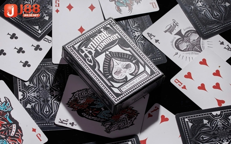 Giải mã ý nghĩa 4 chất Cơ, Rô, Chuồn, Bích