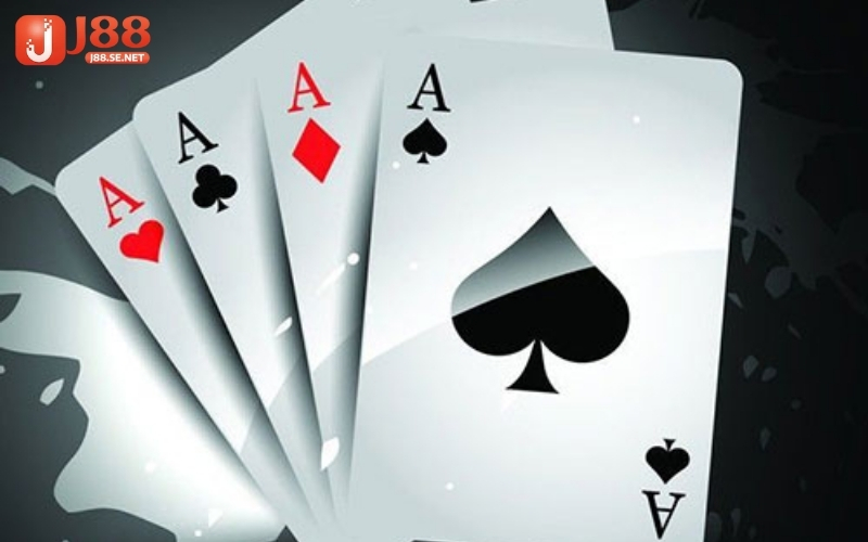 Lịch sử bài Tây: Giải mã ý nghĩa 4 chất Cơ, Rô, Chuồn, Bích.